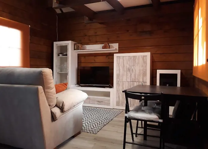 Canon Del Rio Lobos-la De Ton 펜션 *