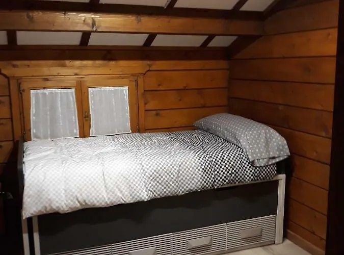 Canon Del Rio Lobos-la De Ton Holiday home San Leonardo De Yague