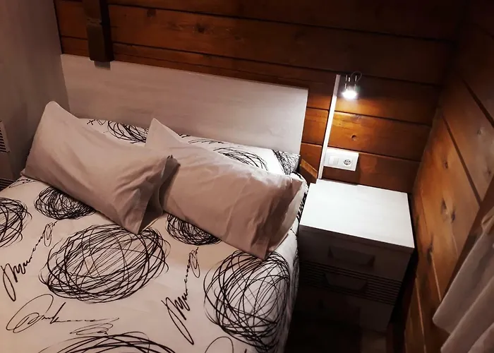 Canon Del Rio Lobos-la De Ton 펜션 San Leonardo de Yagüe