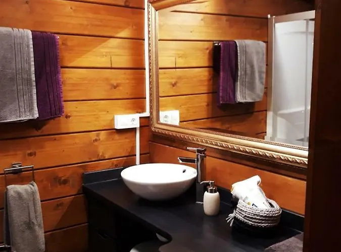 Canon Del Rio Lobos-la De Ton 펜션